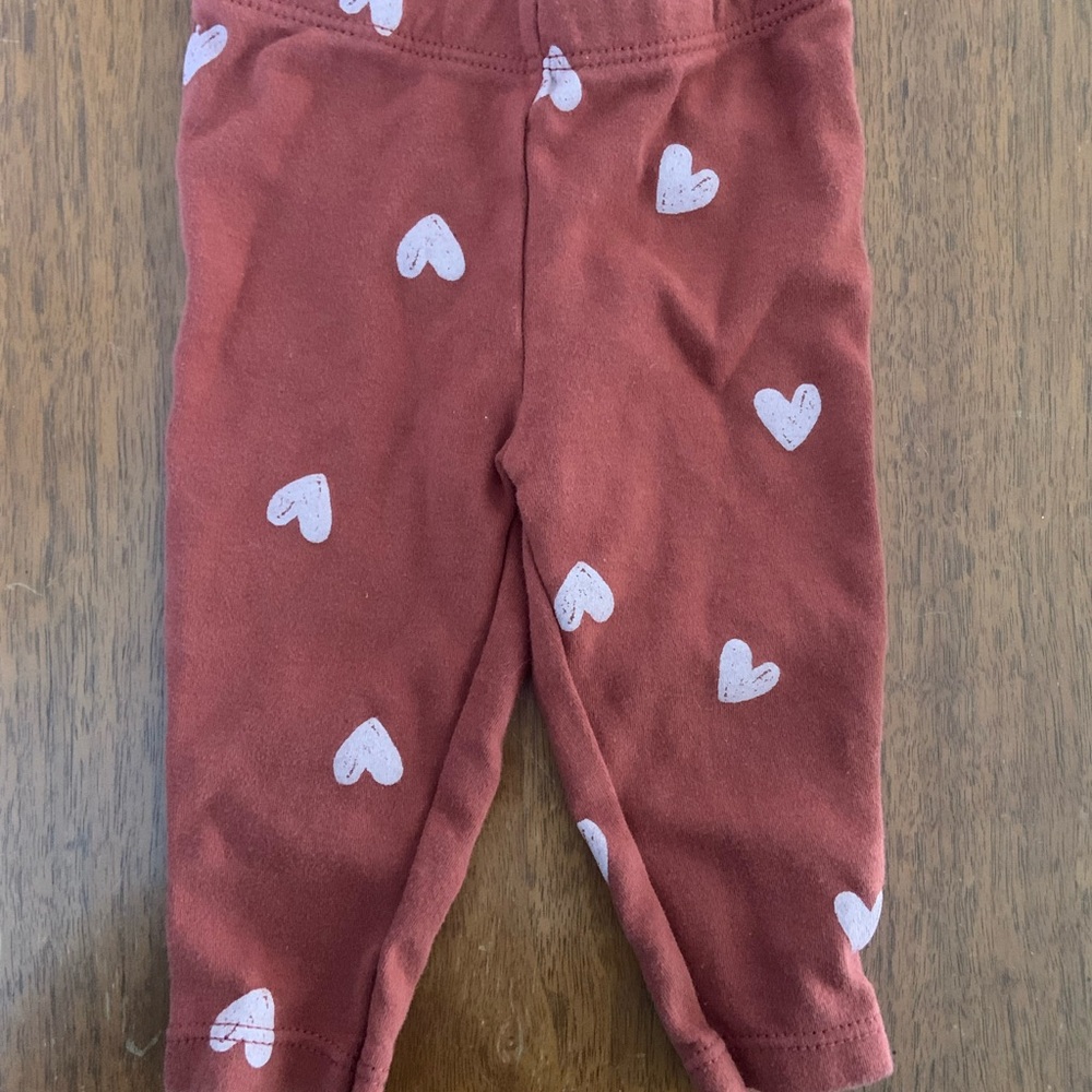 🍓3/$10 Carter's Rust Baby Leggings with Light Pink Hearts